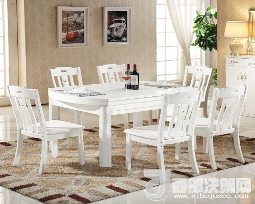 喜歡白色餐桌 但椅子該如何搭配？