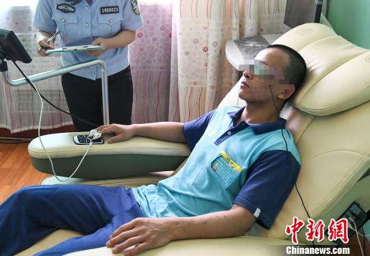 山西省戒毒管理局下屬共有13個戒毒場所和一個涉毒病殘所(山西省戒毒康復醫(yī)院)籌建處，其中省屬戒毒所9個，市屬戒毒所4個?！⊥踅ㄜ?攝