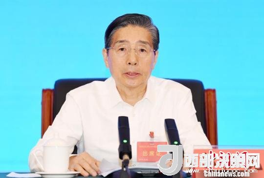 7月24日，全面深化司法體制改革推進(jìn)會(huì)在深圳召開(kāi)。中共中央政治局委員、中央政法委書記郭聲琨出席并講話?！『路?攝