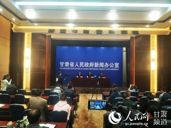 新聞發(fā)布會現(xiàn)場。（高翔 攝）