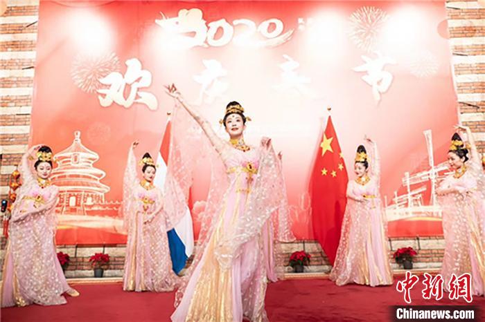 甘肅絲路文化藝術赴“一帶一路”沿線送“歡樂春節(jié)”